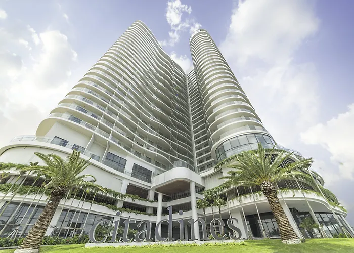 Citadines Marina Halong